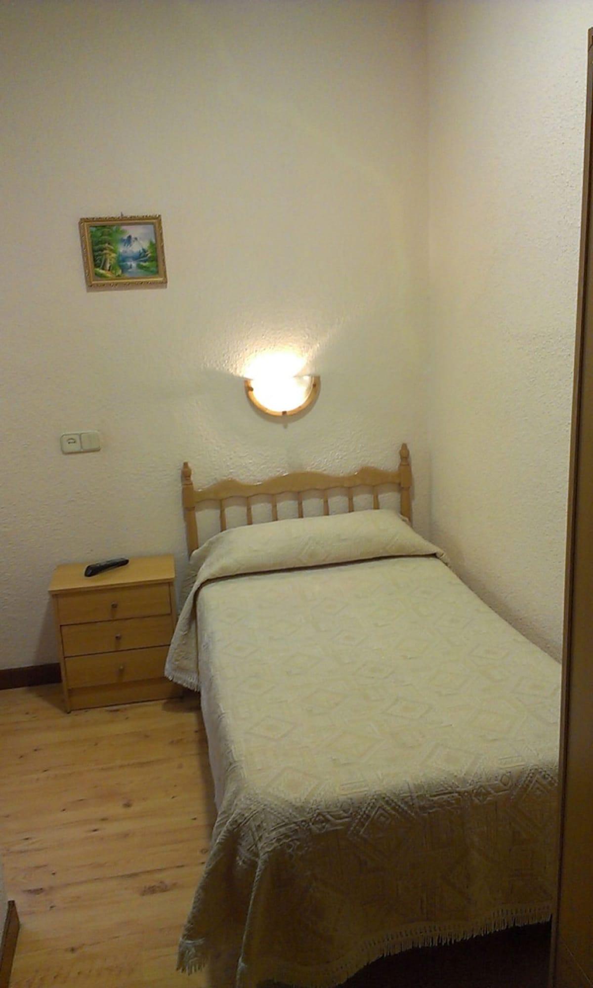 Hostal Zamora Madrid Exterior photo
